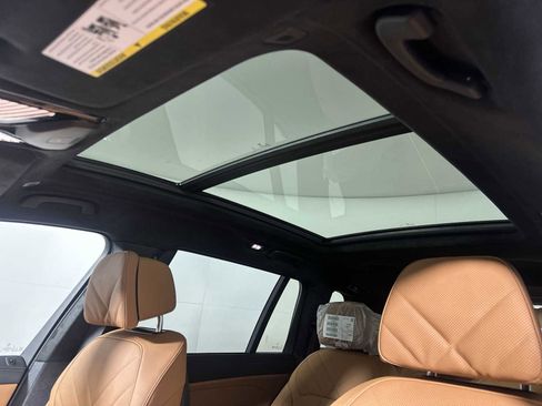 New 2026 BMW X7 xDrive40i w/ M Sport Package image 18