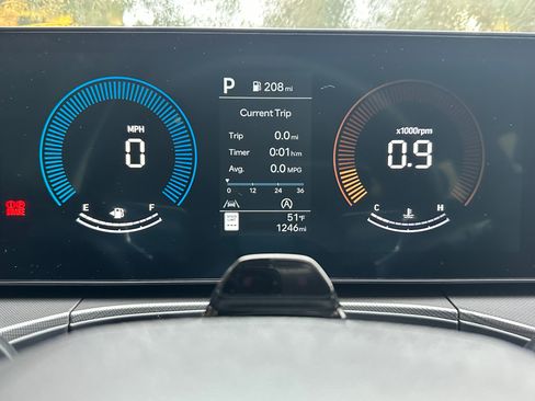 Used 2025 Hyundai Santa Fe XRT image 26