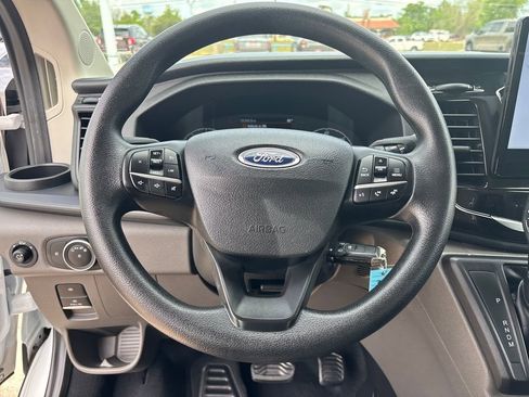 Used 2024 Ford Transit 350 XLT RWD image 15
