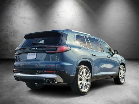 Used 2025 GMC Acadia Denali w/ Super Cruise Package AWD/4WD image 3
