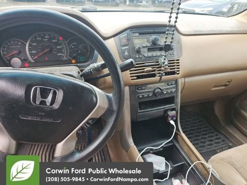 Used 2004 Honda Pilot EX image 10