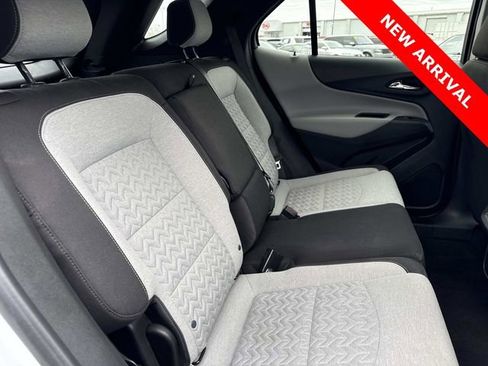 Used 2022 Chevrolet Equinox LS w/ LS Convenience Package image 21