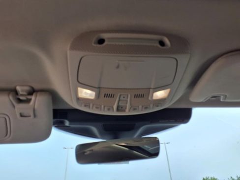 Used 2023 Lincoln Nautilus Reserve image 26