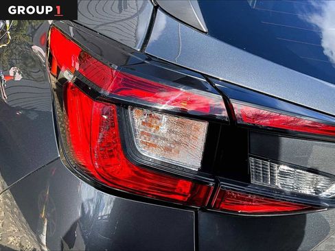 Used 2024 Subaru Crosstrek 2.0i Premium image 29