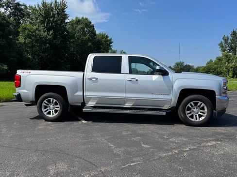Used 2017 Chevrolet Silverado 1500 LT w/ All Star Edition AWD/4WD image 5