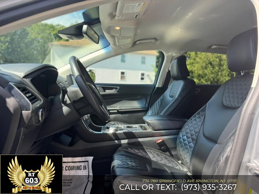 Used 2023 Ford Edge Titanium AWD/4WD image 20