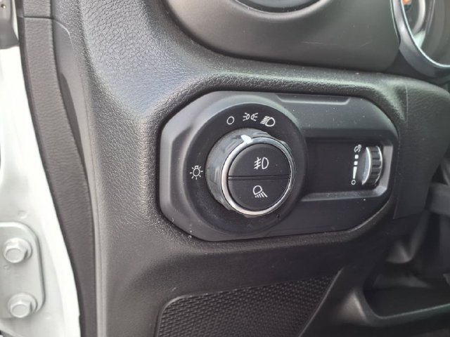 Used 2023 Jeep Gladiator Sport AWD/4WD image 25