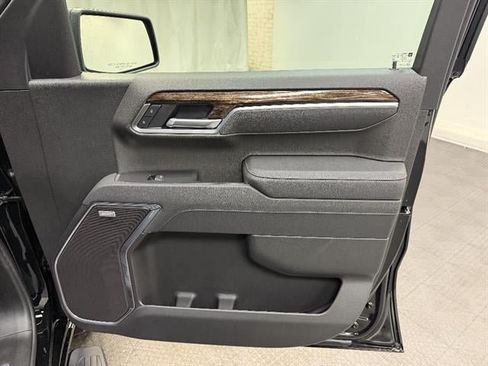 New 2026 GMC Sierra 1500 Elevation w/ Preferred Package AWD/4WD image 13