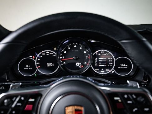 Certified 2023 Porsche Cayenne Coupe AWD/4WD image 15