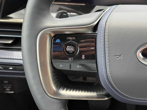New 2026 INFINITI QX80 4WD image 21