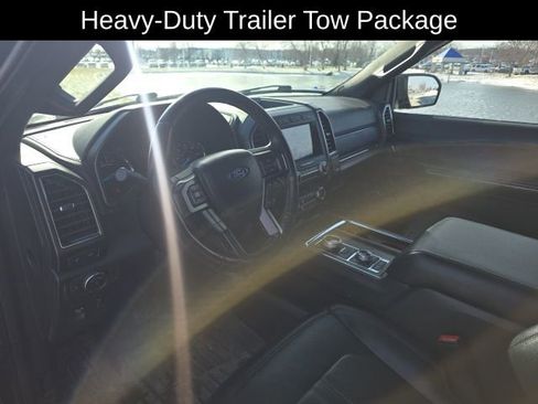 Used 2021 Ford Expedition Limited image 7