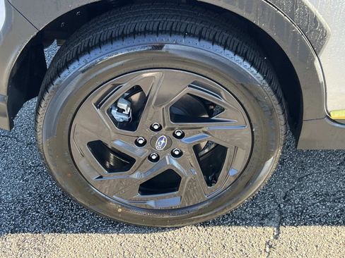 Certified 2025 Subaru Crosstrek 2.5i Sport w/ Crosstrek Mirror Package image 17