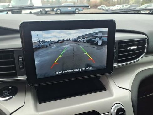 Certified 2023 Ford Explorer XLT w/ Equipment Group 202A image 24
