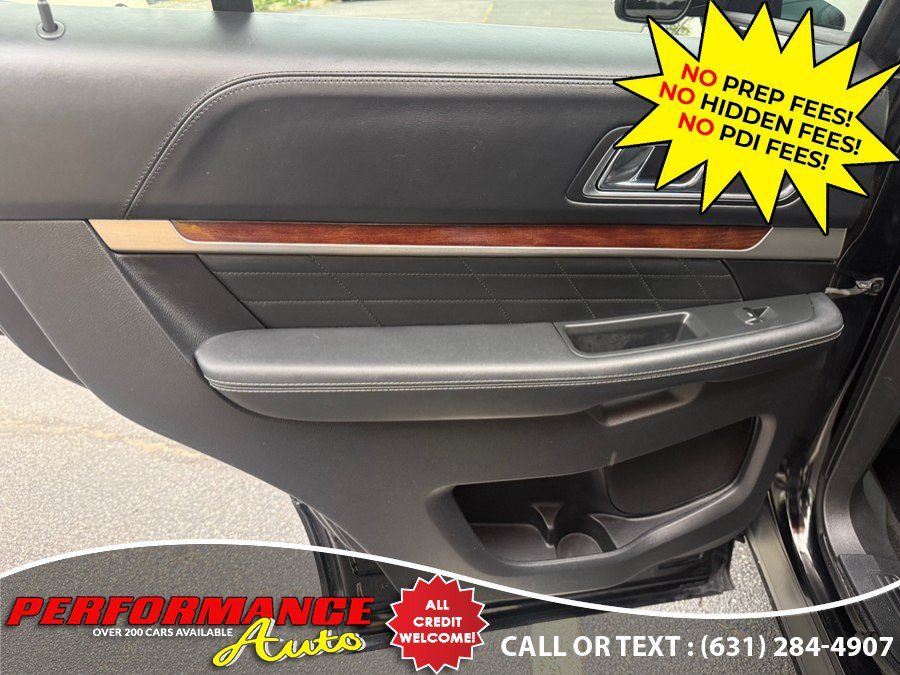 Used 2017 Ford Explorer Platinum AWD/4WD image 27