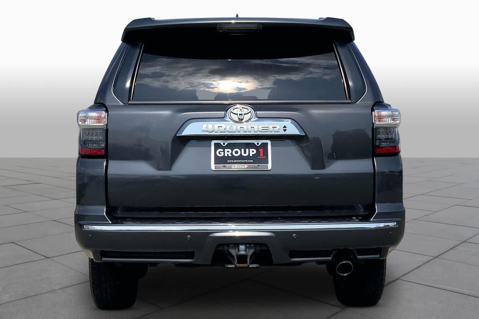 Used 2019 Toyota 4Runner Limited RWD image 9