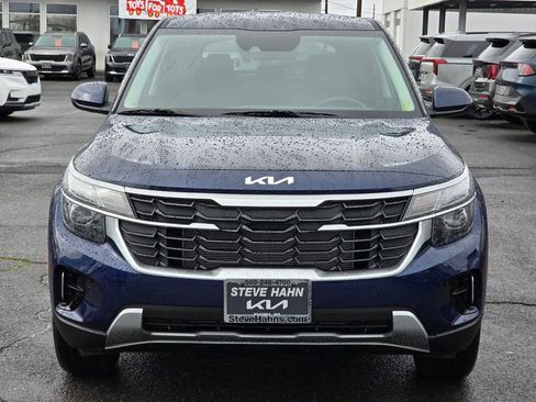 New 2026 Kia Seltos LX image 8