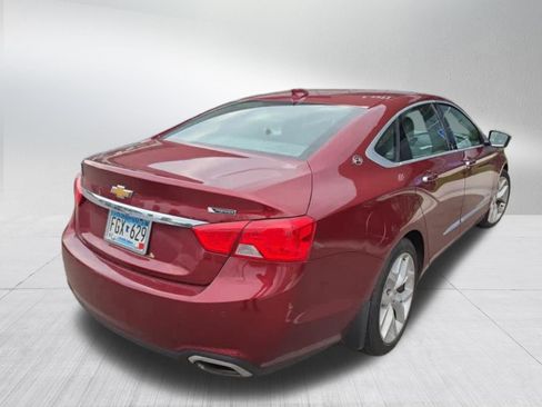 Used 2017 Chevrolet Impala Premier w/ Enhanced Convenience Package FWD image 2