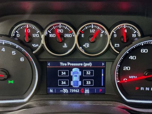 Certified 2019 Chevrolet Silverado 1500 LT Trail Boss AWD/4WD image 10