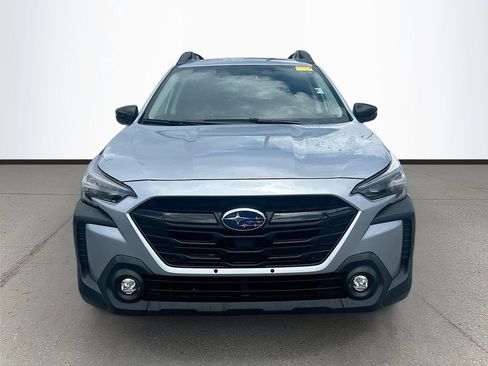 Used 2023 Subaru Outback Onyx Edition XT AWD/4WD image 2