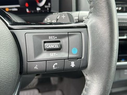 Certified 2023 Nissan Rogue Platinum w/ Platinum Premium Package AWD/4WD image 14
