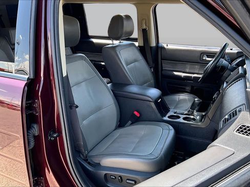 Used 2017 Ford Flex Limited w/ Equipment Group 303A AWD/4WD image 9