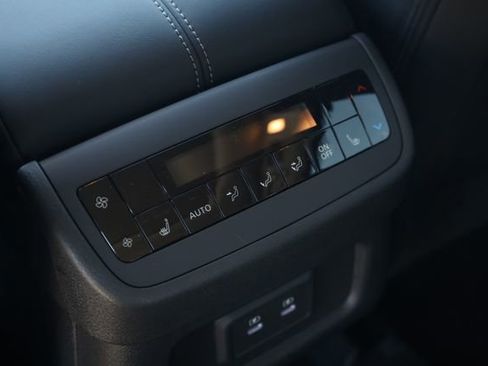 New 2026 Nissan Pathfinder SL w/ SL Premium Package image 22