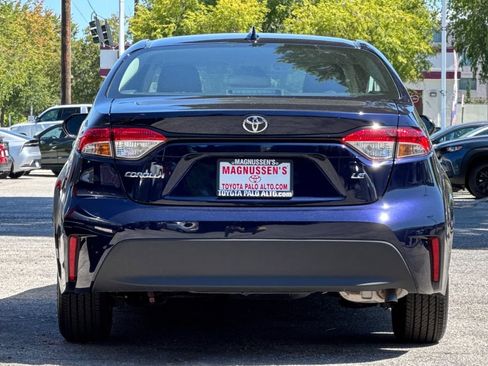 Certified 2025 Toyota Corolla LE FWD image 4