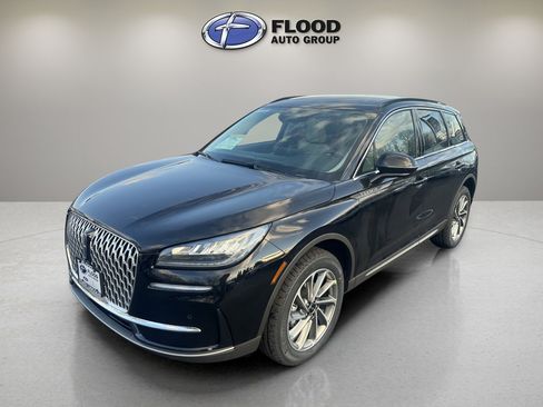 New 2026 Lincoln Corsair Premiere image 3