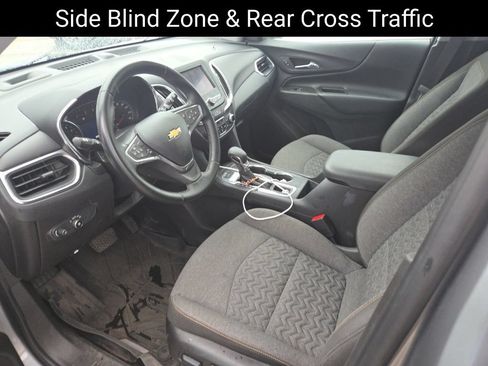 Used 2023 Chevrolet Equinox LT AWD/4WD image 13