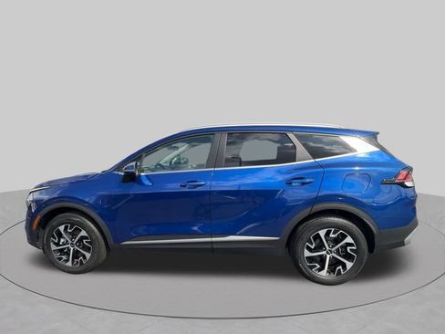 Used 2024 Kia Sportage EX AWD/4WD image 5