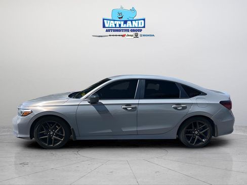 Used 2025 Honda Civic Sport image 10