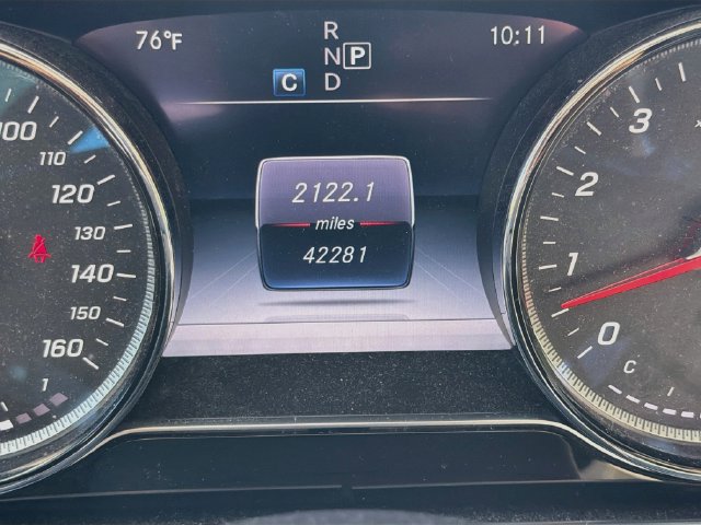Used 2017 Mercedes-Benz E 300 image 39
