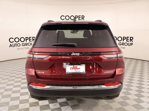 Used 2024 Jeep Grand Cherokee Laredo w/ Luxury Tech Group I AWD/4WD image 21
