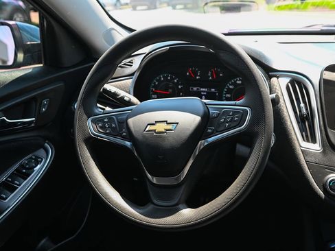 Used 2024 Chevrolet Malibu LT FWD image 30