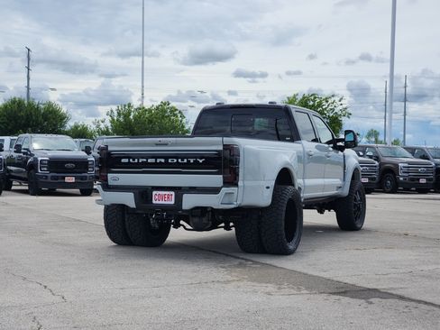 New 2026 Ford F450 Platinum w/ FX4 Off-Road Package AWD/4WD image 7