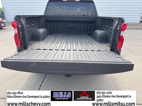 Used 2023 Chevrolet Silverado 1500 RST w/ Redline Edition AWD/4WD image 25