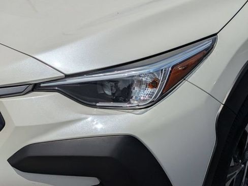 Used 2024 Subaru Crosstrek 2.0i Premium AWD/4WD image 9