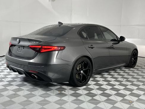 Used 2023 Alfa Romeo Giulia Sprint RWD image 8