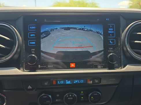 Used 2019 Toyota Tacoma TRD Sport w/ TRD Premium Sport Package RWD image 21