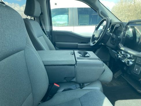 Used 2025 Ford F150 XLT w/ Equipment Group 301A Standard image 8