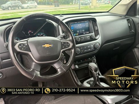 Used 2022 Chevrolet Colorado LT w/ Fleet Safety Package RWD image 9