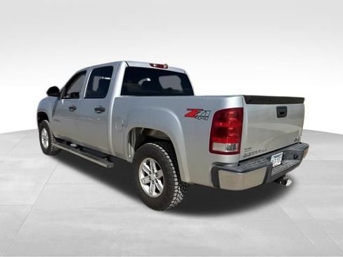 Used 2013 GMC Sierra 1500 SLE w/ Power Tech Package AWD/4WD image 6