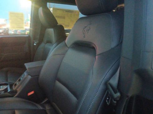 New 2025 Ford Bronco Badlands image 28