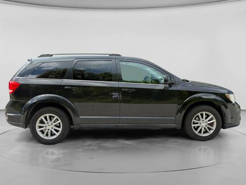 Used 2013 Dodge Journey SXT w/ Flexible Seating Group FWD image 6