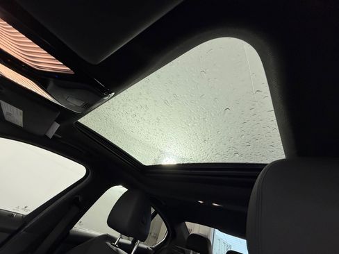 Used 2021 BMW 330i Sedan image 13