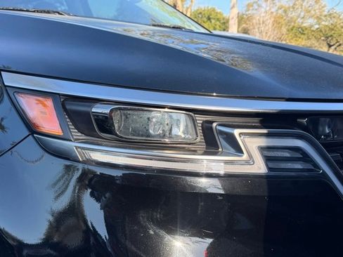 Certified 2024 Kia Carnival SX Prestige image 8