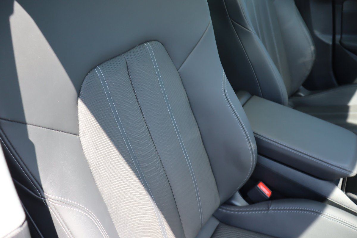 Used 2025 Audi A5 2.0T Premium Plus w/ Premium Plus AWD/4WD image 25