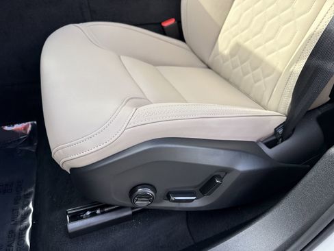 New 2026 Volvo XC60 T8 Plus w/ Protection Package Premier image 11