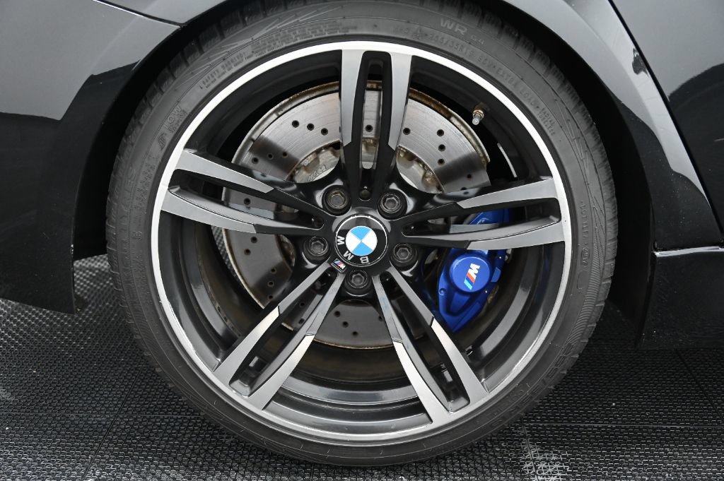 Used 2016 BMW M3 w/ Executive Package RWD image 51