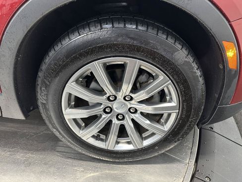 Used 2019 Cadillac XT4 Premium Luxury w/ Cold Weather Package AWD/4WD image 12